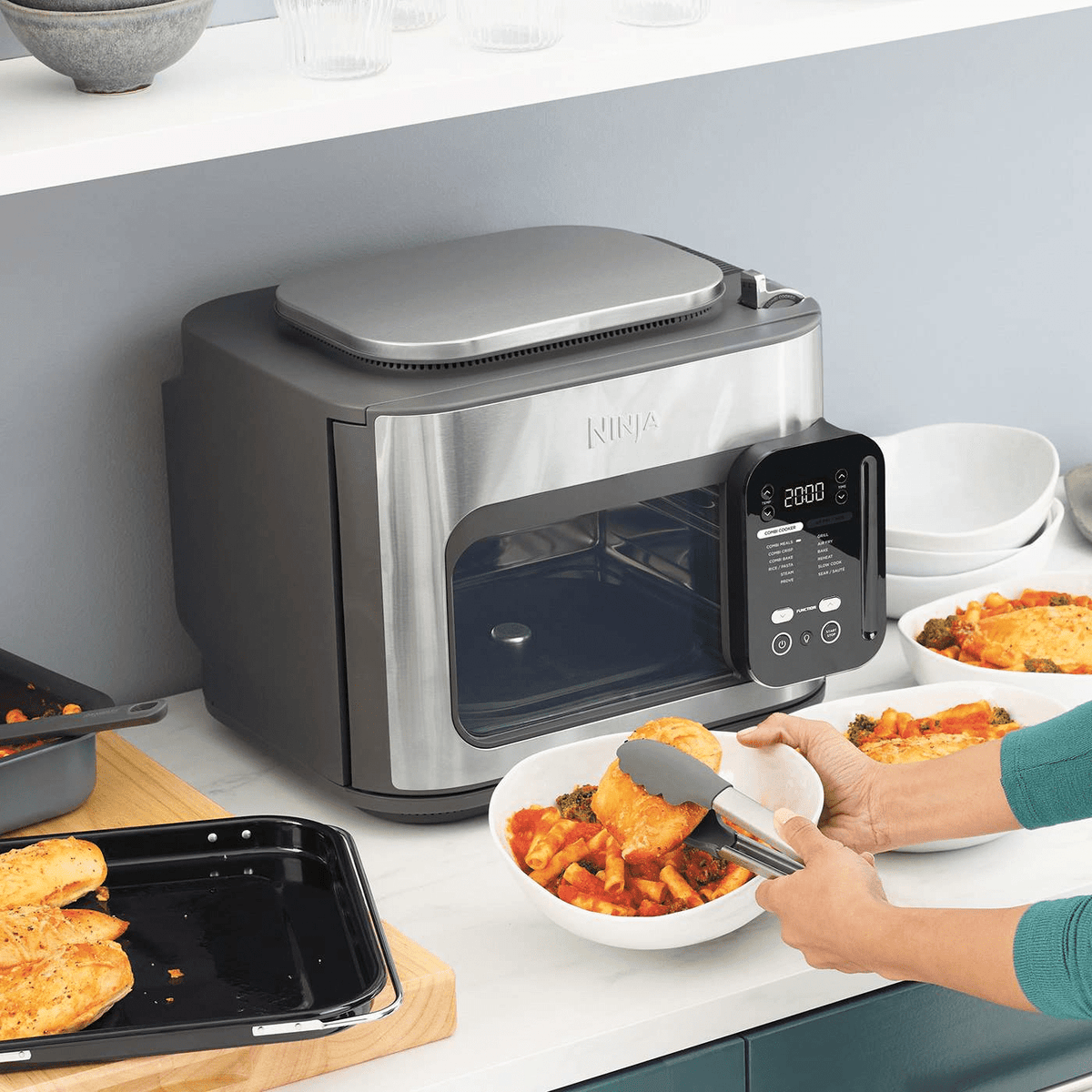 Multicuiseur rapide, cuit-vapeur, four et air fryer Ninja Combi, 12-en-1 – image 12